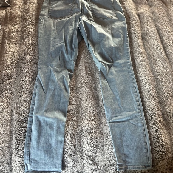 Women’s jeans bundle, in good condition. - Picture 7 of 9